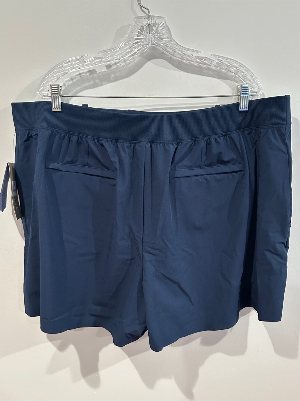 High-Rise Navy Women’s Tailored Shorts - Picture 5 of 8